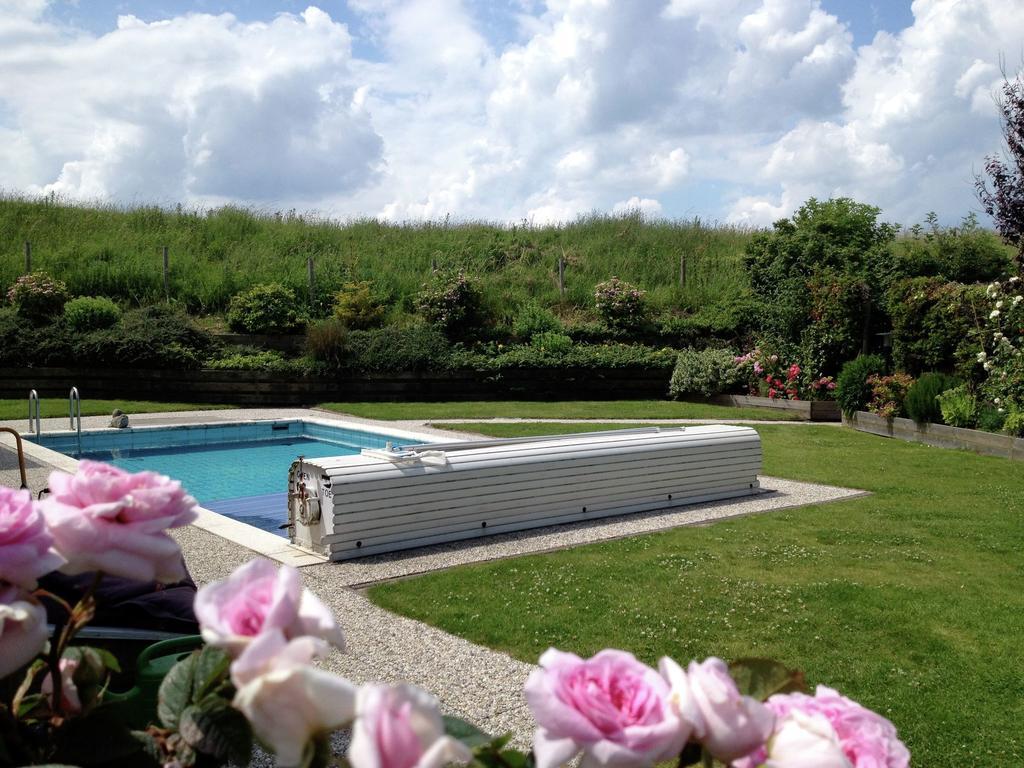 Villa With Spacious Garden Near Heeten Luaran gambar